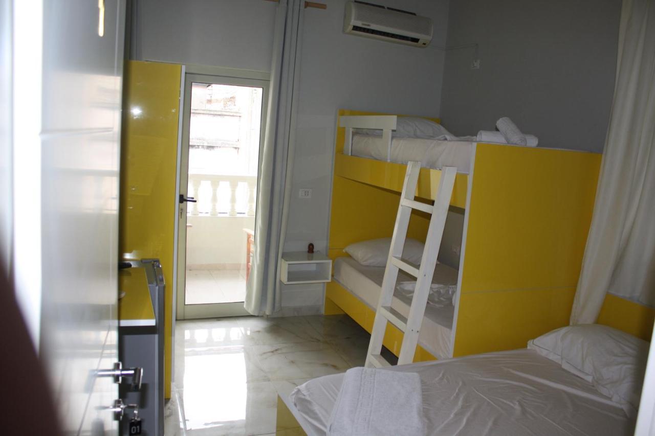 Jonian Central Condos Sarande Exterior photo