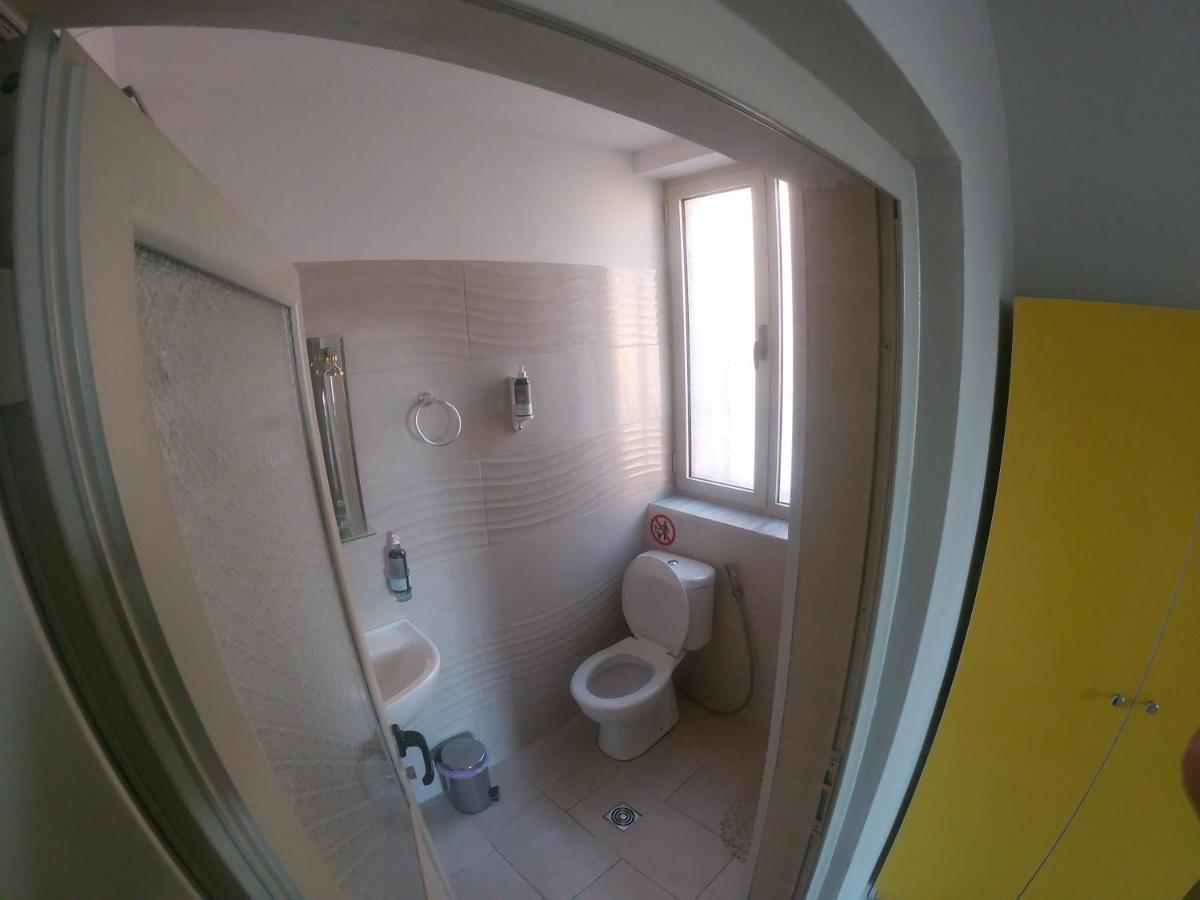 Jonian Central Condos Sarande Exterior photo